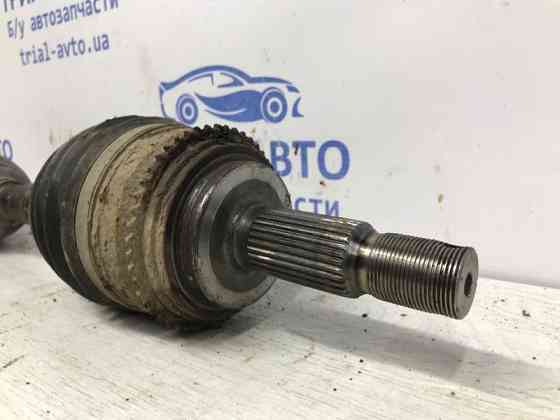 Привод передний левый Mitsubishi Pajero Wagon 4 3.2 ДИЗЕЛЬ 4M41 2006 (б/у) Киев