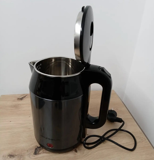 Электрочайник Grunhelm EKS-1923G 1.8 л серебристый Київ - зображення 3