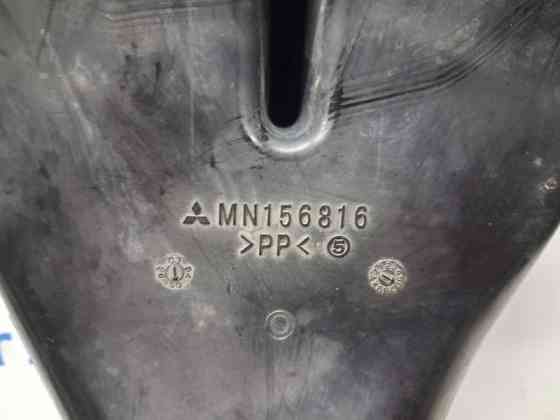 Воздухозаборник Mitsubishi Outlander CU 2.4 БЕНЗИН 4G69 2003 (б/у) Киев