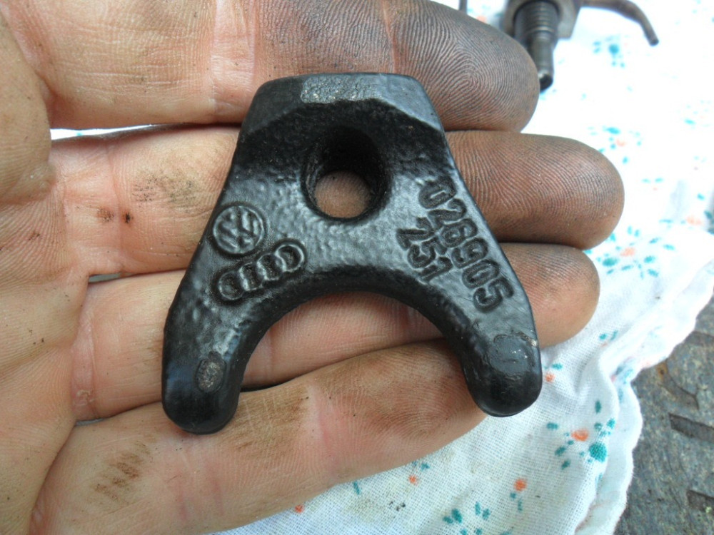 VAG 026905251, Кронштейн Фольксваген, Ауді, Сеат, оригінал Винница - изображение 4