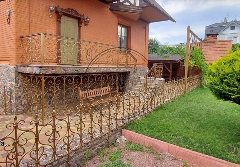 Продаж 3 поверхового будинку з ремонтом і ділянкою. № 2211621 Київ - зображення 2