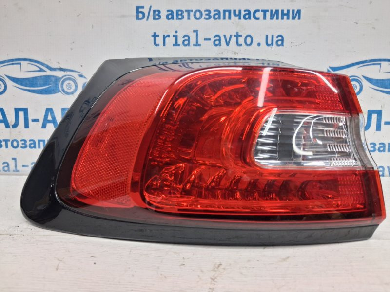 Фонарь задний внешний левый Jeep Cherokee KL 2.4 БЕНЗИН ED6 2013 (б/у) Київ - зображення 1