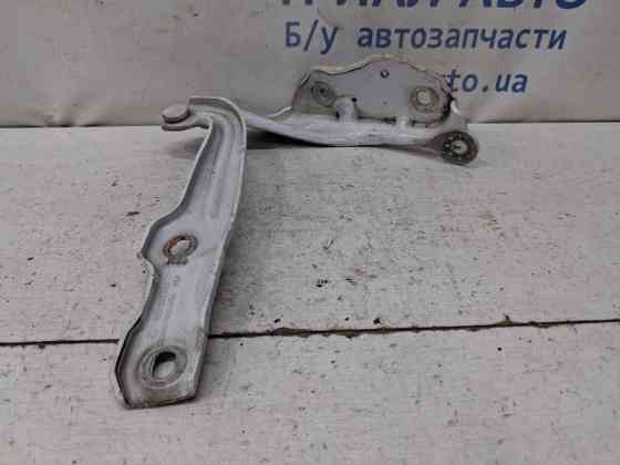 Петля капота правая Skoda Octavia 2013-2020 5E0823302 (Арт. 80840) Київ
