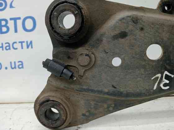 Рычаг задней подвески продольный левый Toyota RAV 4 A30 2.0 БЕНЗИН 1AZFE 2005 (б/у) Київ