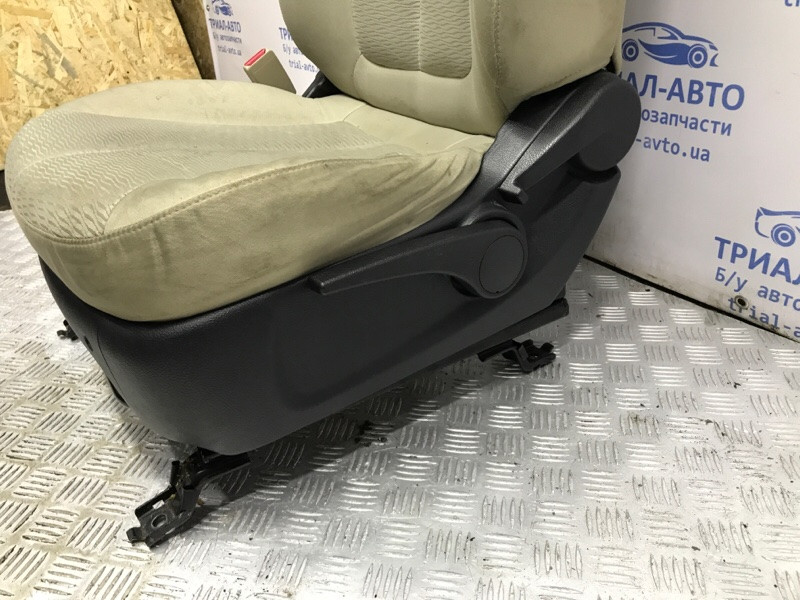 Сиденье переднее левое Hyundai Santa fe CM 2.7 БЕНЗИН G6EA 2005 (б/у) Київ - зображення 5