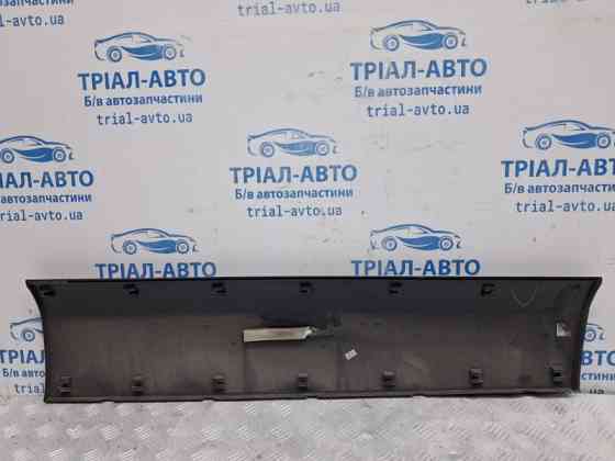 Накладка двери Hyundai Tucson 2004-2009 877212E000 (Арт. 79088) Київ