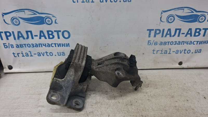 Подушка ДВС правая Renault Megane 3 1.5 DIESEL K9K 2008 (б/у) Київ - зображення 4