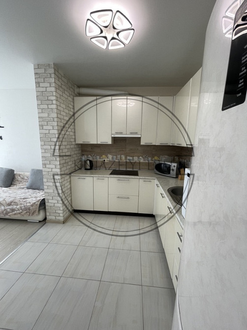 Без комісії. Є генератор! Оренда 3-х к. кв. студіо на Печерську. № 11198086 Киев - изображение 3