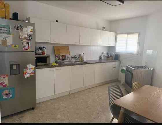 Сдается 4-х комнатная квартира в центре Герцлии, Львів