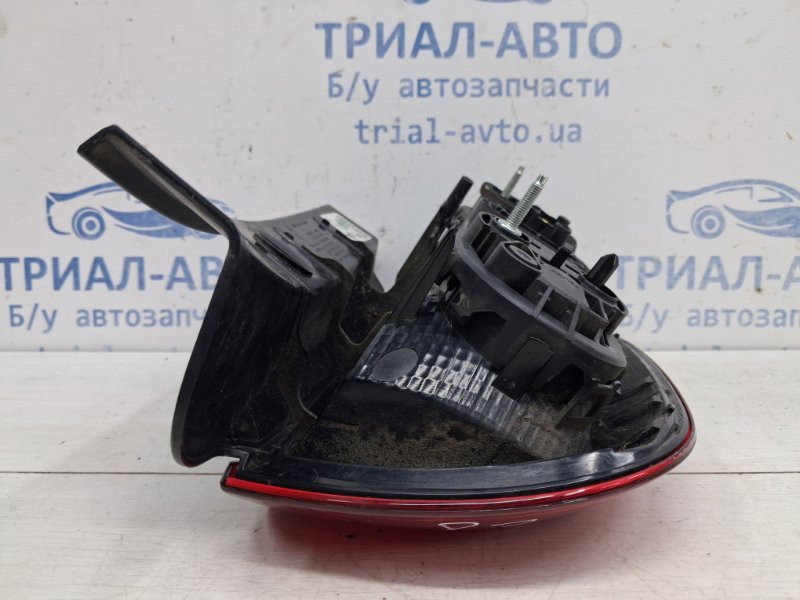 Фонарь задний внешний правый Dacia Duster HS 1.5 DIESEL K9K 2010 (б/у) Київ - зображення 7