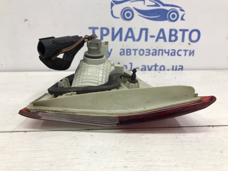 Фонарь задний внутренний левый Ford Kuga CBS 2.0 DIESEL 2011 (б/у) Київ - зображення 5