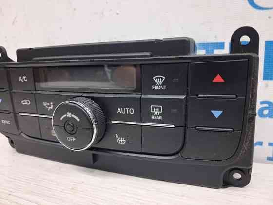 Блок управления климат-контролем Jeep Grand Cherokee 2010-2022 68111109AO (Арт. 75221) Киев