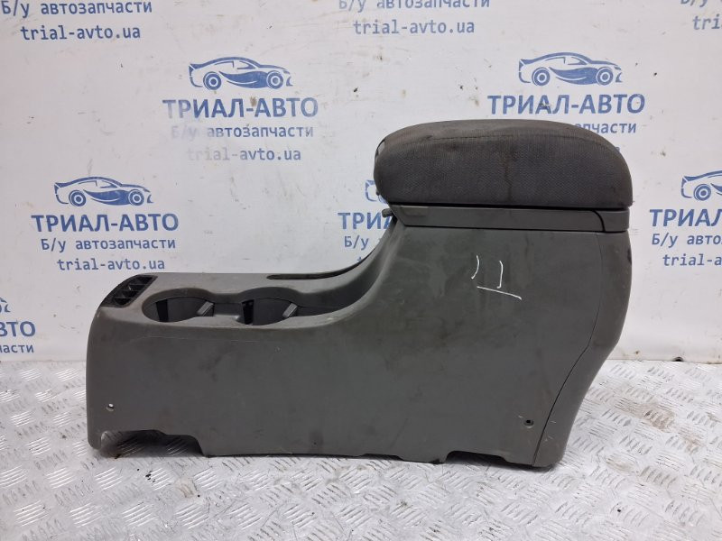 Подлокотник Hyundai Tucson 2004-2009 846712E910LM (Арт. 66360) Киев - изображение 1