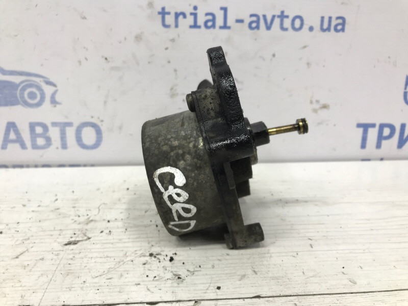 Насос вакуумный Kia Ceed ED 1.6 DIESEL D4FB 2006 (б/у) Киев - изображение 3