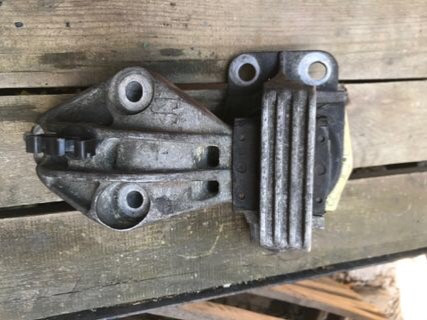 Бу подушка двигателя Renault 112100020R Megane 3, Scenic 3, Fluence Кропивницкий - изображение 1