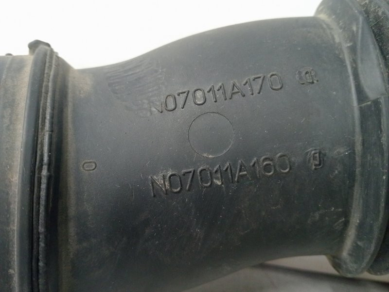 Патрубок воздушного фильтра Ford Kuga CBS 2.0 DIESEL 2011 (б/у) Київ - зображення 2