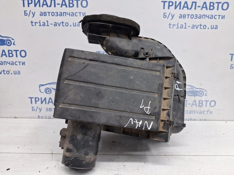 Корпус воздушного фильтра Nissan Navara D40 2.5 DIESEL YD25DDTI 2004 (б/у) Киев - изображение 2