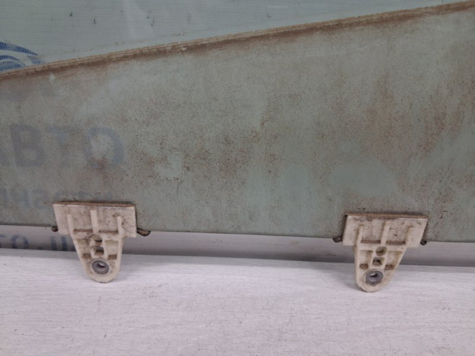 Стекло двери заднее левое Renault Megane 3 1.5 DIESEL K9K 2008 (б/у) Київ - зображення 2