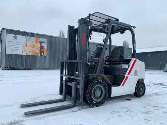 Газ-бензиновий навантажувач TCM (Nissan), напрацювання 5045 мотогодин. Модель: FHGE25T5 Львів