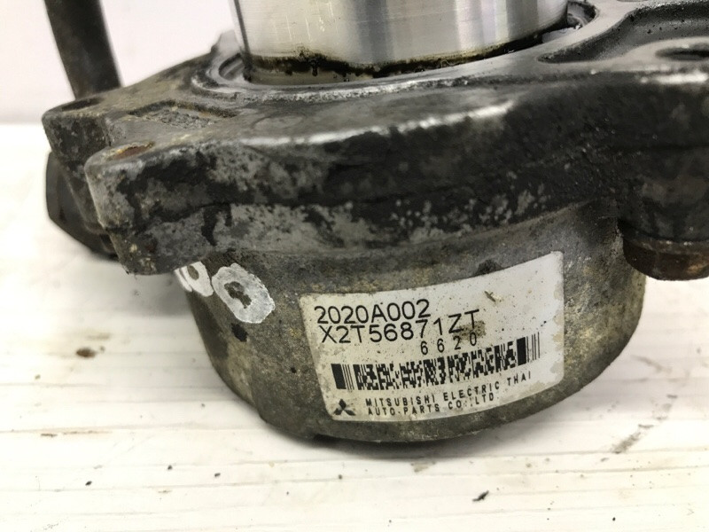 Насос вакуумный Mitsubishi L200 KB 2.5 ДИЗЕЛЬ 4D56U 2006 (б/у) Київ - зображення 6