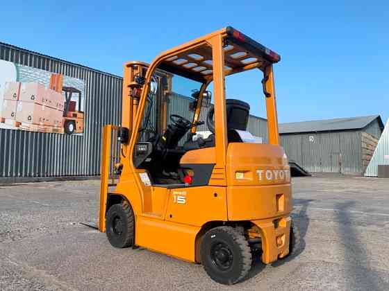 Вилковий електронавантажувач Toyota з напівкабіною, випуск кінець 2020 року Модель: 8FB15 Одеса