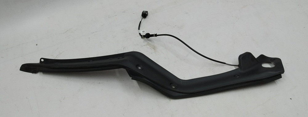 Панель с датчиком закрытия задней левой двери задняя Tesla model X 1037560-00-F Киев - изображение 1