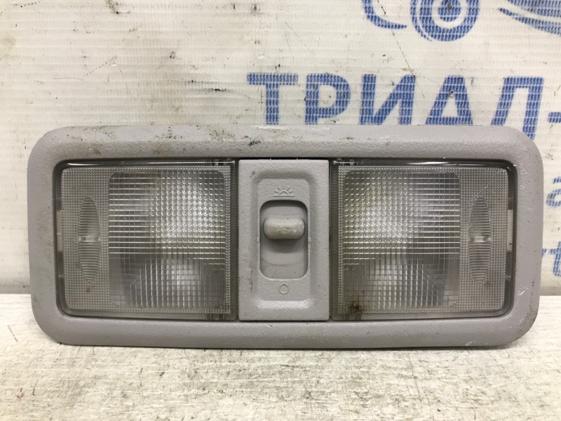 Плафон передний Mitsubishi Pajero Wagon 4 3.2 ДИЗЕЛЬ 4M41 2006 (б/у) Киев - изображение 1