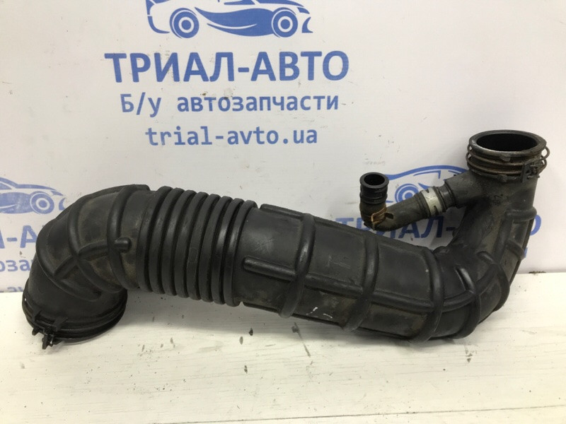 Патрубок воздушного фильтра SsangYong Korando C200 2.0 DIESEL 2010 (б/у) Київ - зображення 3