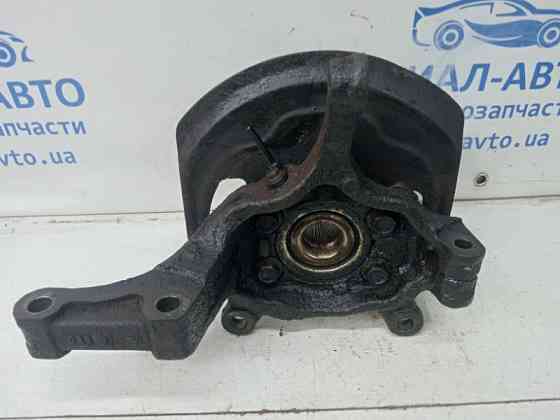 Кулак поворотный правый со ступицей Nissan X-Trail T31 2.0 DIESEL M9R 2007 (б/у) Київ