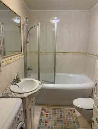 Продам. 2-к.кв. 10/10, ж/м Перемога-4, вул.Мандриківська 338 Дніпро