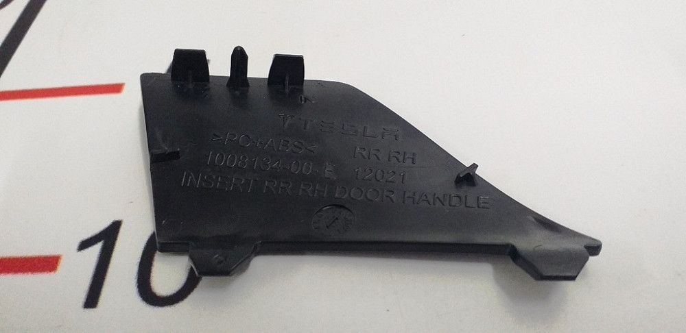 1Заглушка дверной карты под ручкой задняя правая Tesla model S, model S REST 1008134-00-E Київ - зображення 2