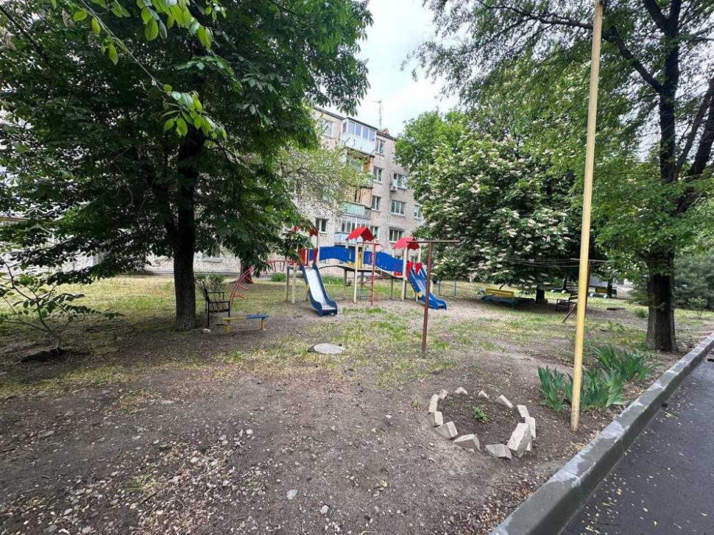 продажа 2-к квартира Новомосковский, Новомосковск, 20000 $ Новомосковськ - зображення 3