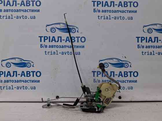 Замок двери передний правый Kia Sorento BL 2.5 DIESEL D4CB 2002 (б/у) Киев