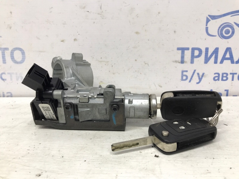 Замок зажигания Chevrolet Cruze J300 1.8 2009 (б/у) Київ - зображення 1