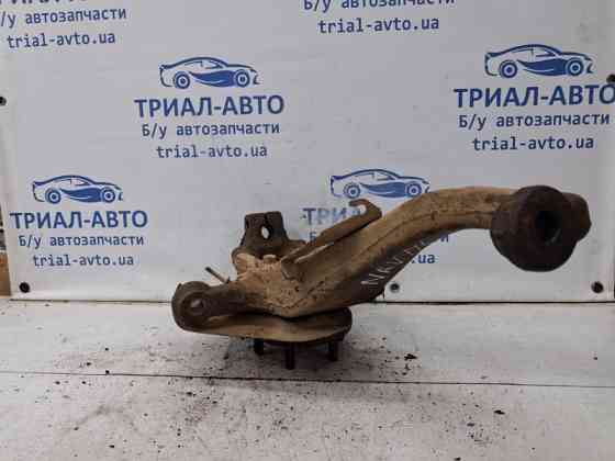 Кулак поворотный левый со ступицей Nissan Navara D40 2.5 DIESEL YD25DDTI 2004 (б/у) Київ