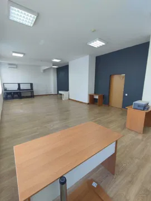 Лівобережна метро,вул Євгена Сверстюка , офіс 70м Киев - изображение 5