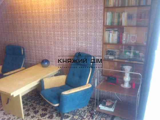 Продаж 1-но к. квартири м. Чернігівська. № 21147638 Київ