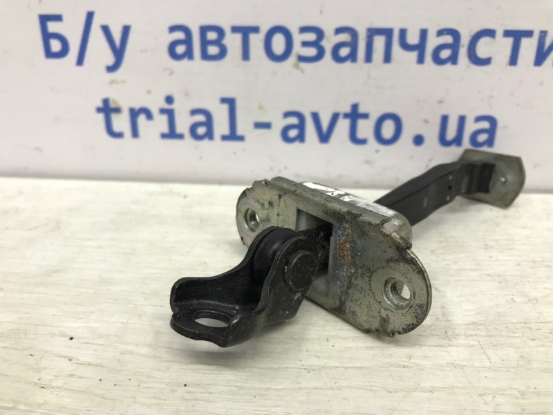 Ограничитель двери передний правый Nissan Juke 2010-2019 824301KA0A (Арт. 39908) Киев - изображение 2