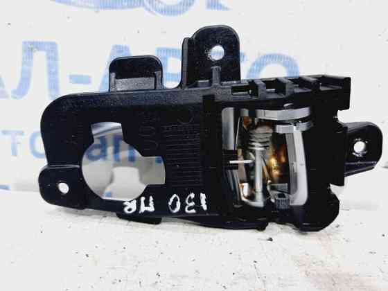 Ручка двери внутренняя правая Hyundai I30 GD 1.6 DIESEL D4FB 2011 (б/у) Київ