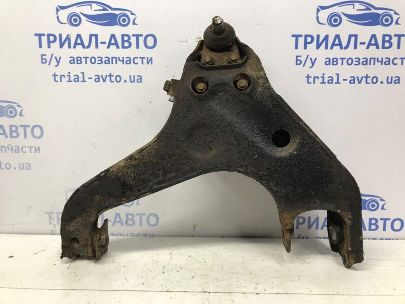 Рычаг передний нижний правый Mitsubishi Pajero Sport K9 2.5 DIESEL 4D56 1996 (б/у) Київ - зображення 1