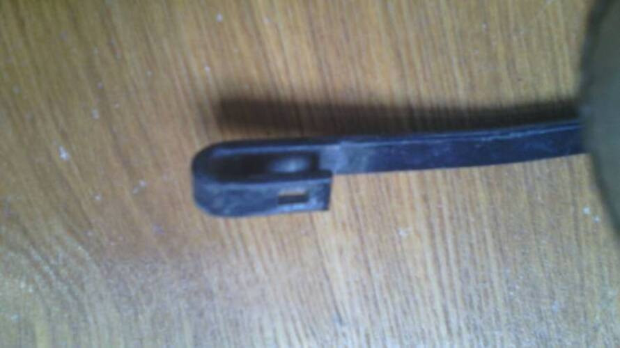 Кронштейн склоочисника лівий 61611372551 бмв е-30 оригінал Вінниця - зображення 3