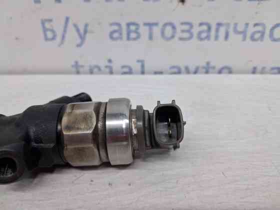 Форсунка топливная Mitsubishi L200 KB 2.5 DIESEL 4D56 2006 (б/у) Київ