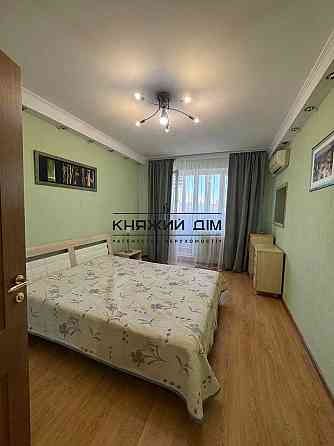 Оренда 3 кім. квартири вул. Малишко, 9 поряд м.Дарниця код 11205005 Київ