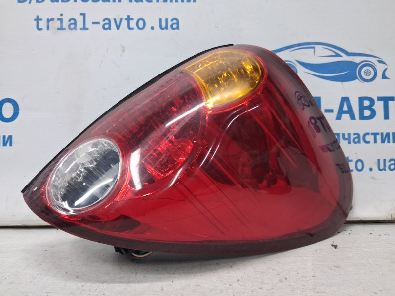 Фонарь задний внешний правый Mitsubishi L200 KB 2.5 DIESEL 4D56 2006 (б/у) Київ - зображення 1