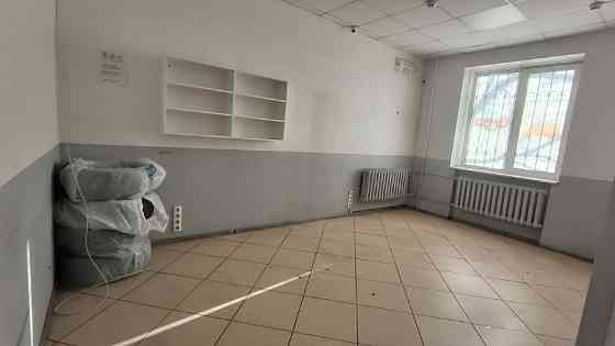 Оренда приміщення 44 кв. м, нежитлове, 1 поверх, пр. Гагаріна 2/35 (Дарницька пл.) Київ