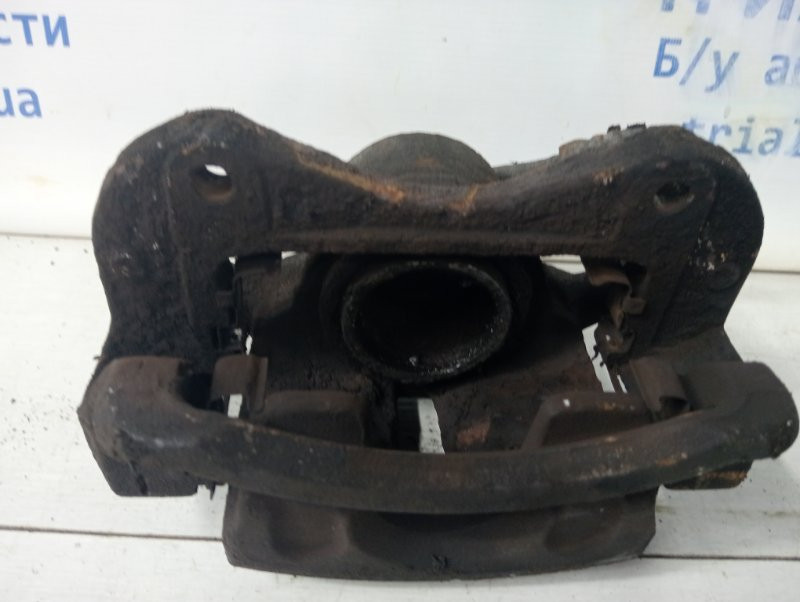 Суппорт передний правый Kia Sportage SL 1.7 DIESEL D4FD 2010 (б/у) Київ - зображення 2