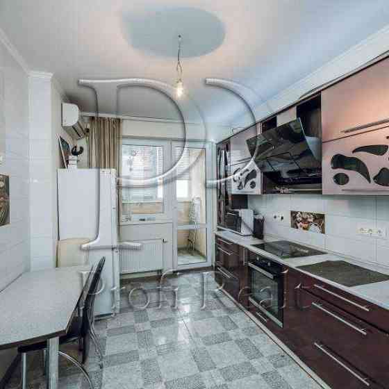 продажа 1-к квартира Киев, Днепровский, 73000 $ Киев