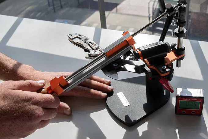 Ручне заточування ножів (кухонні, складані, мисливські) Київ - зображення 1