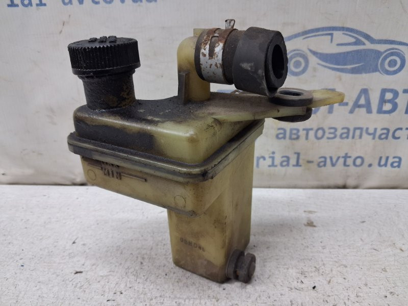 Бачок ГУР Mazda 3 2003-2009 BN9R-32-690A (Арт. 83630) Киев - изображение 3