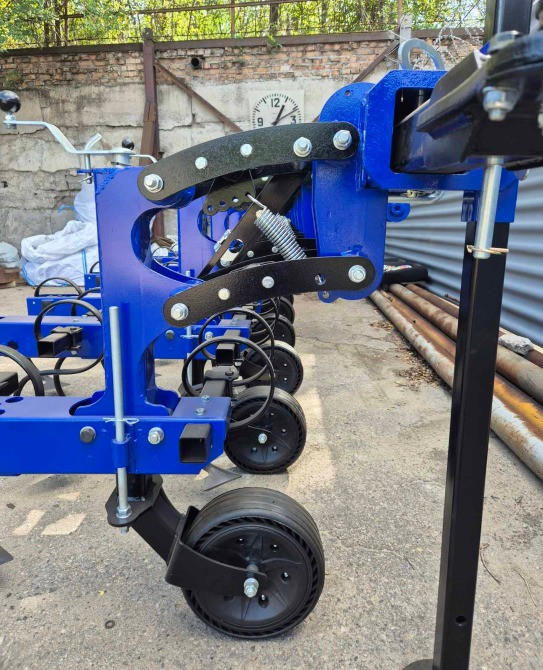 Міжрядний культиватор (прополочний) Запоріжжя - зображення 4